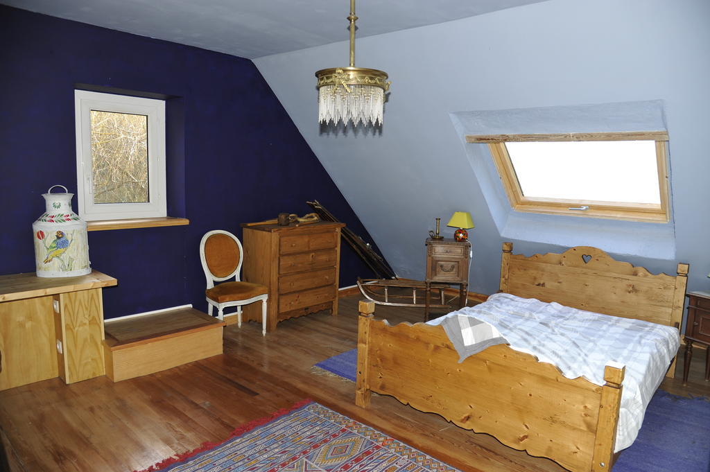 Les Fous De Bassans Acomodação com café da manhã Poullan-sur-Mer Quarto foto