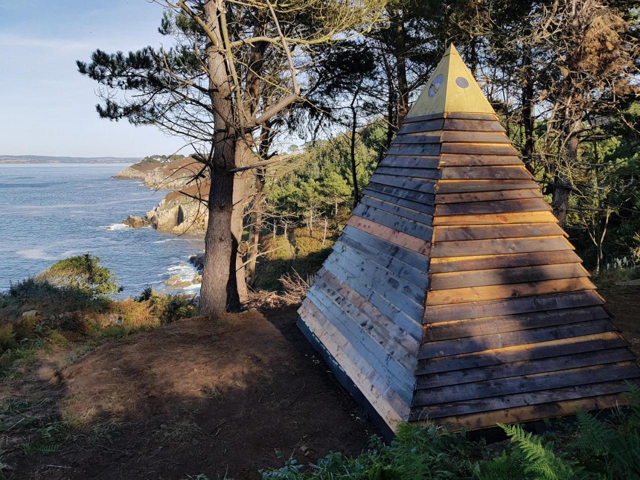 Les Fous De Bassans Acomodação com café da manhã Poullan-sur-Mer Exterior foto